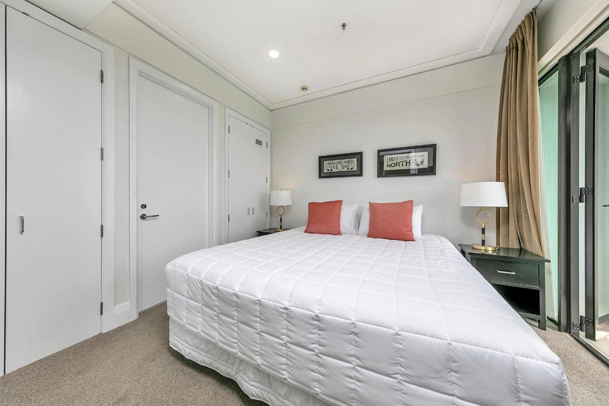 Exquisite Sun Soaked Corner Apartment Auckland Exterior photo